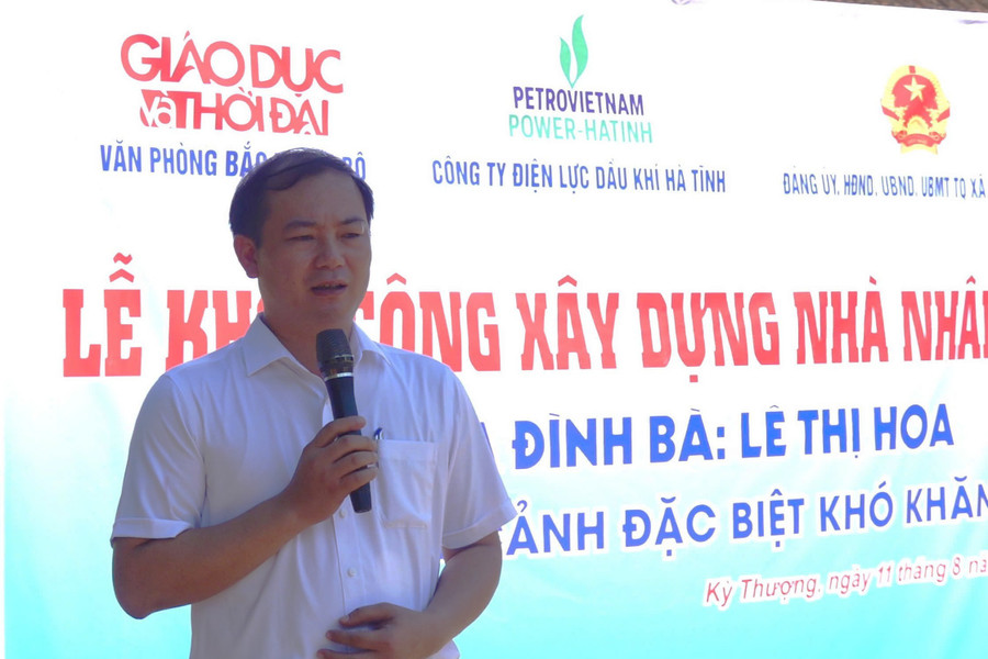 Chủ tịch UBND xã Kỳ Thượng phát biểu tại lễ khởi công. 9-2.jpg