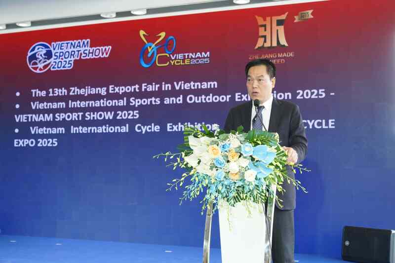 Ông Võ Hồng Sơn - Trưởng đại diện văn phòng Bộ Công Thương tại khu vực miền Trung - miền Nam phát biểu tại sự kiện. Ảnh: Phương Hoa