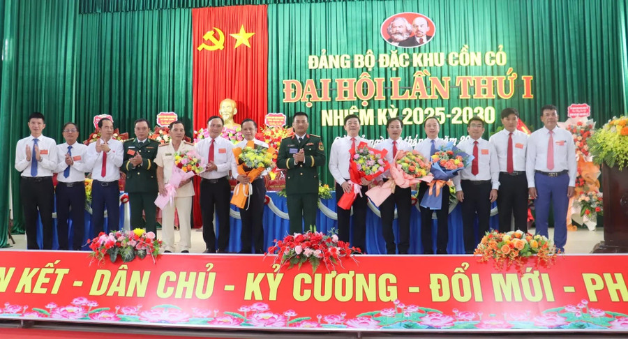 Ban chấp hành Đảng bộ Đặc khu Cồn Cỏ nhiệm kỳ 2025-2030. dai-hoi-con-co-1.jpg
