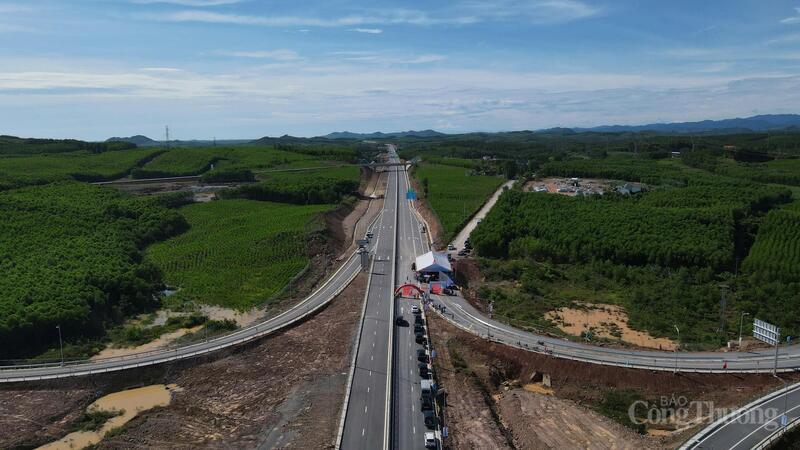 Cao tốc Vạn Ninh - Cam Lộ