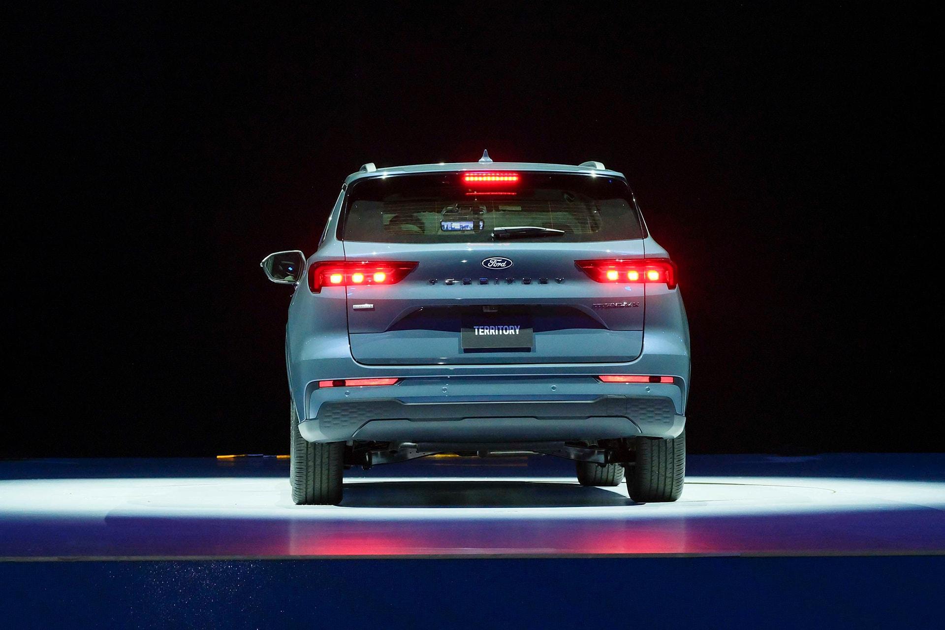 Ngoài hình Ford Territory 2025 không thay đổi nhiều so với phiên bản tiền nhiệm.