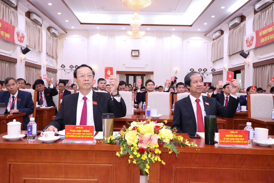 Các đại biểu dự phiên trù bị. dai-hoi-9.jpg