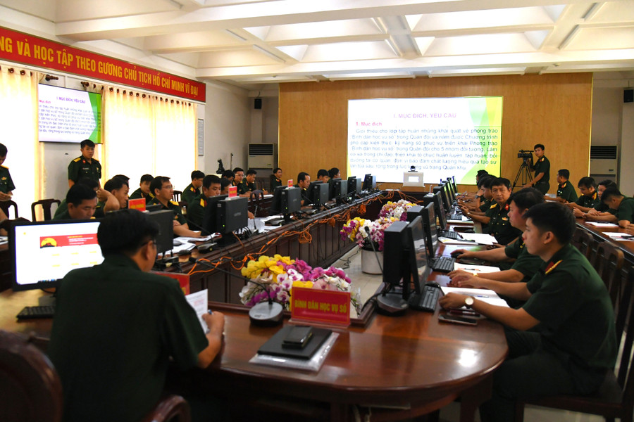 tri-tue-nhan-tao-3.jpg