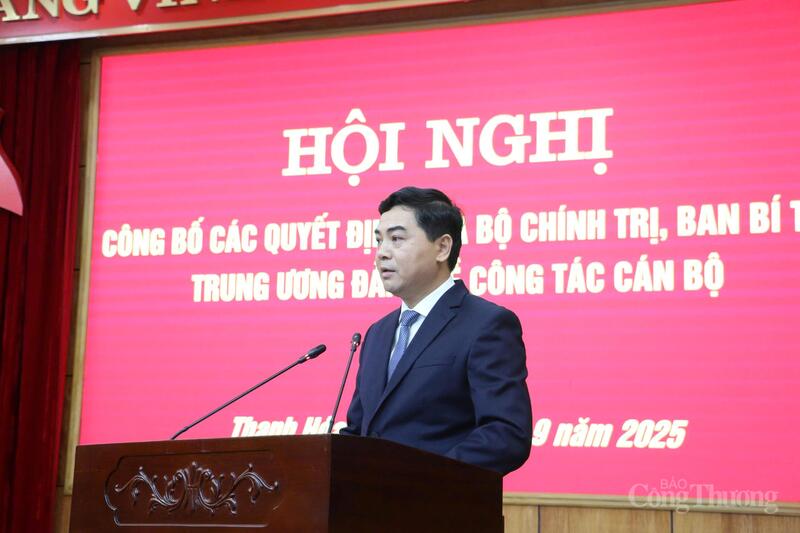 Tân Phó Bí thư Tỉnh ủy Thanh Hóa Nguyễn Hoài Anh phát biểu nhận nhiệm vụ