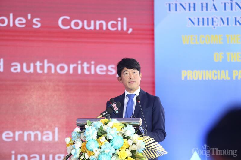 Ông  Go Fukushima - Tổng Giám đốc Công ty TNHH Nhiệt điện Vũng Áng II phát biểu tại buổi lễ. Ảnh: Trọng Tùng.