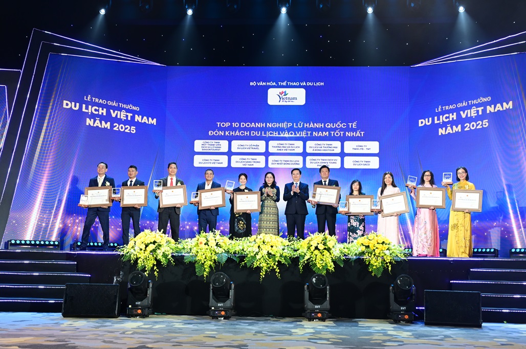 /upload/20994/20250930/grab90b0e2709.ptt_giai_lu_hanh_quoc_te.jpg