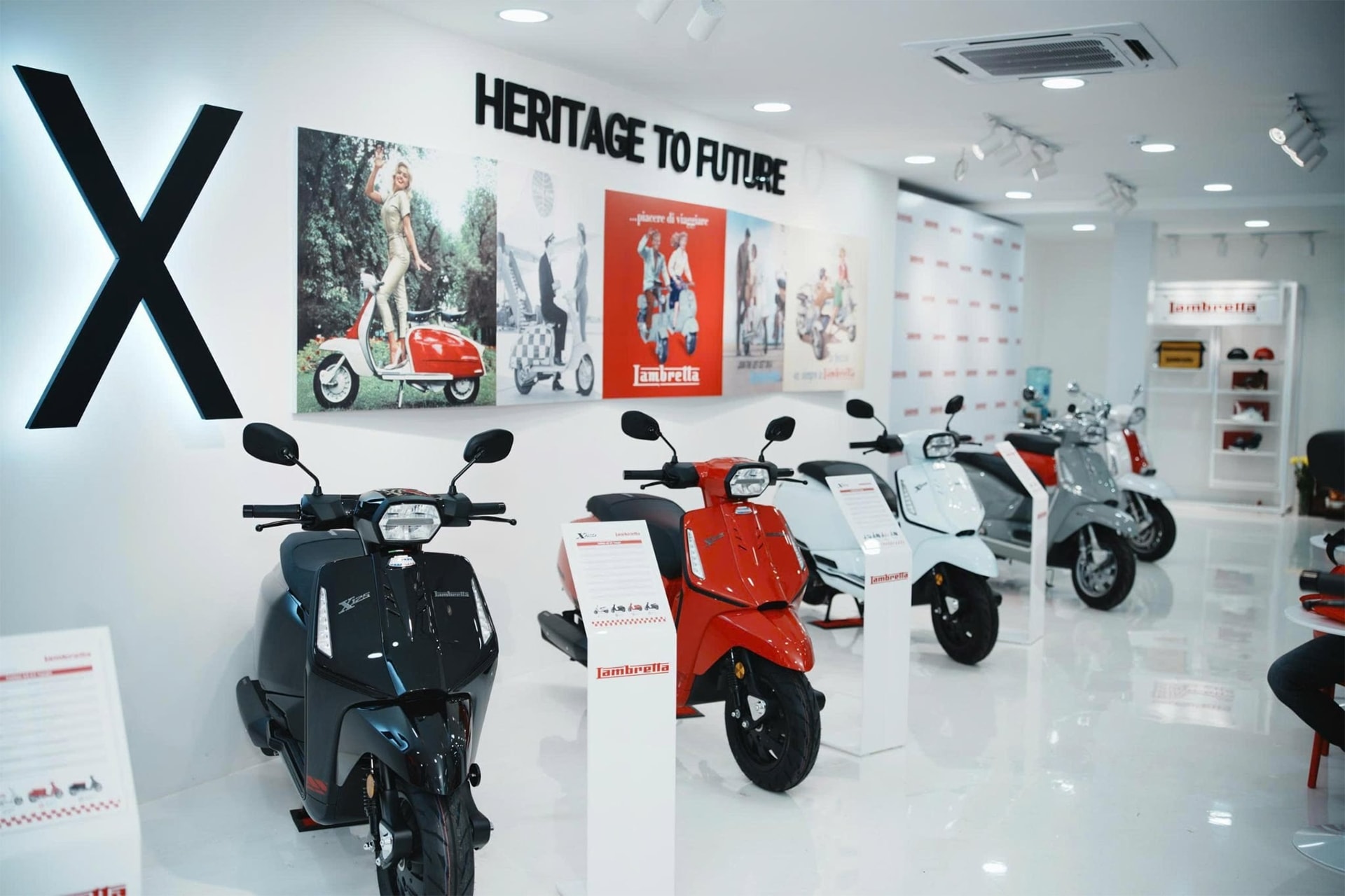 Showroom Lambretta tại TP.HCM hiện đã đi vào hoạt động và bắt đầu nhận đặt cọc từ khách hàng - Ảnh: Thu Hương