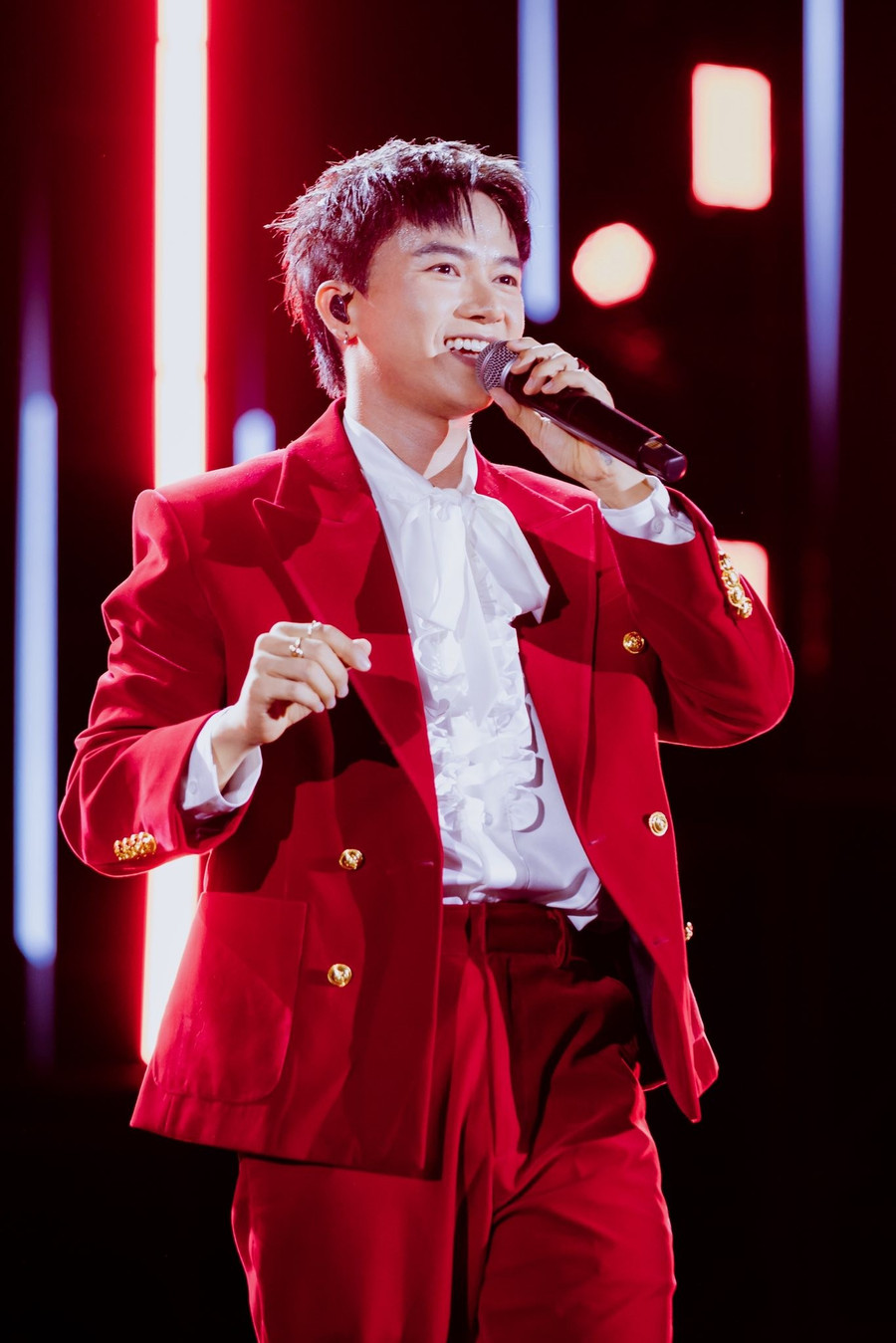 bui-cong-nam.jpg