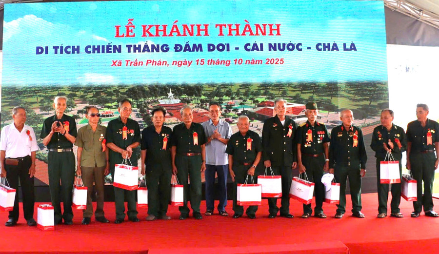 gen-h-chien-thang-dam-doi-1.jpg
