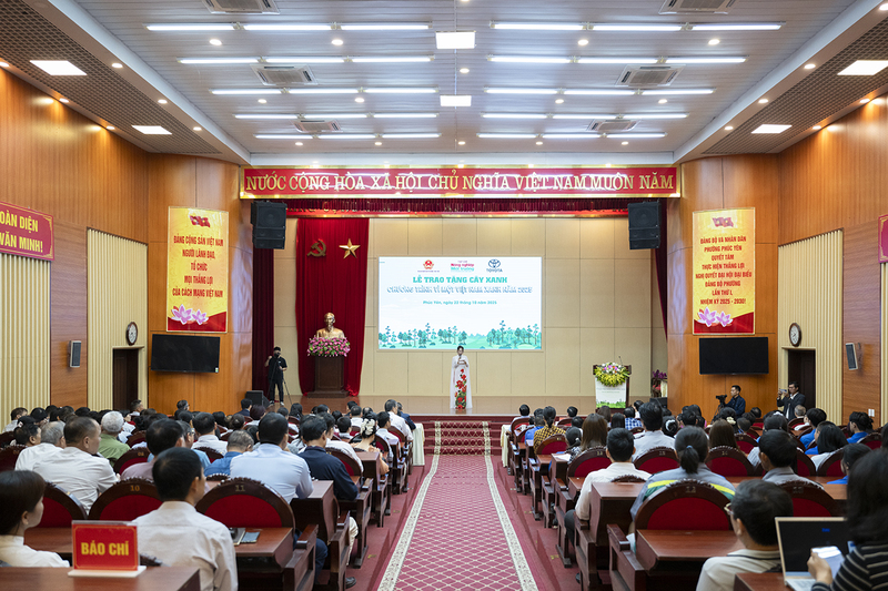 Lễ phát động Chương trình “Vì một Việt Nam xanh” năm 2025. Ảnh: Minh Thành.