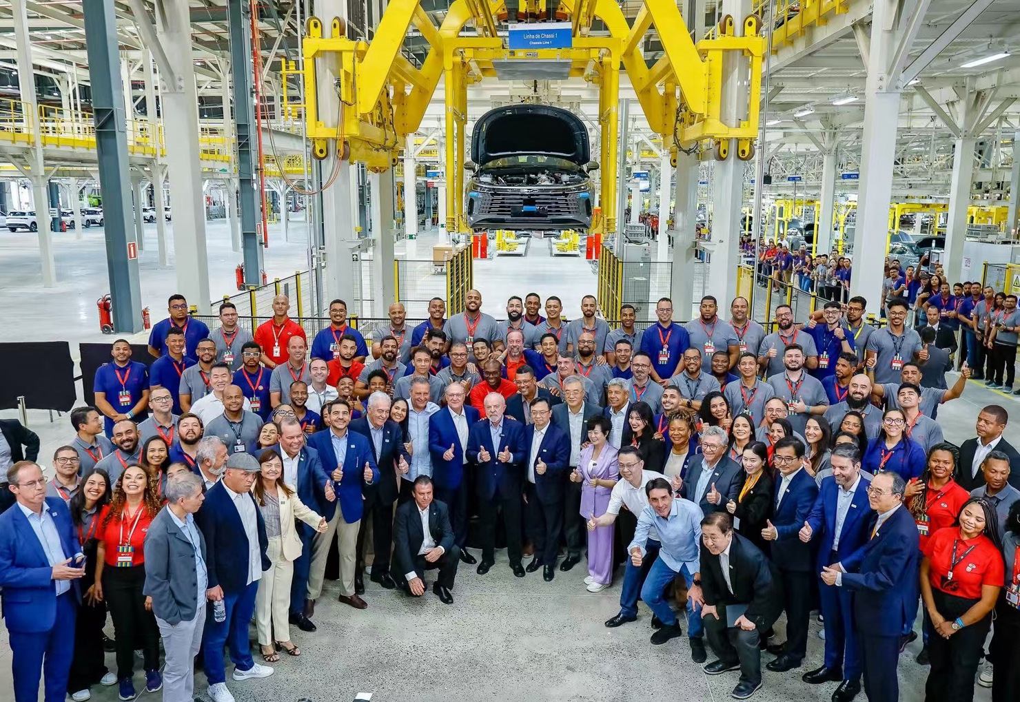 Lễ xuất xương chiếc xe năng lượng mới thứ 14 triệu của BYD tại Brazil.