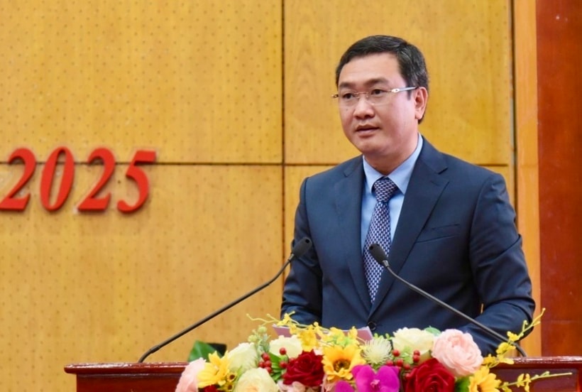 Thủ tướng phê chuẩn Chủ tịch UBND tỉnh Lạng Sơn- Ảnh 1. Thủ tướng phê chuẩn Chủ tịch UBND tỉnh Lạng Sơn- Ảnh 1.
