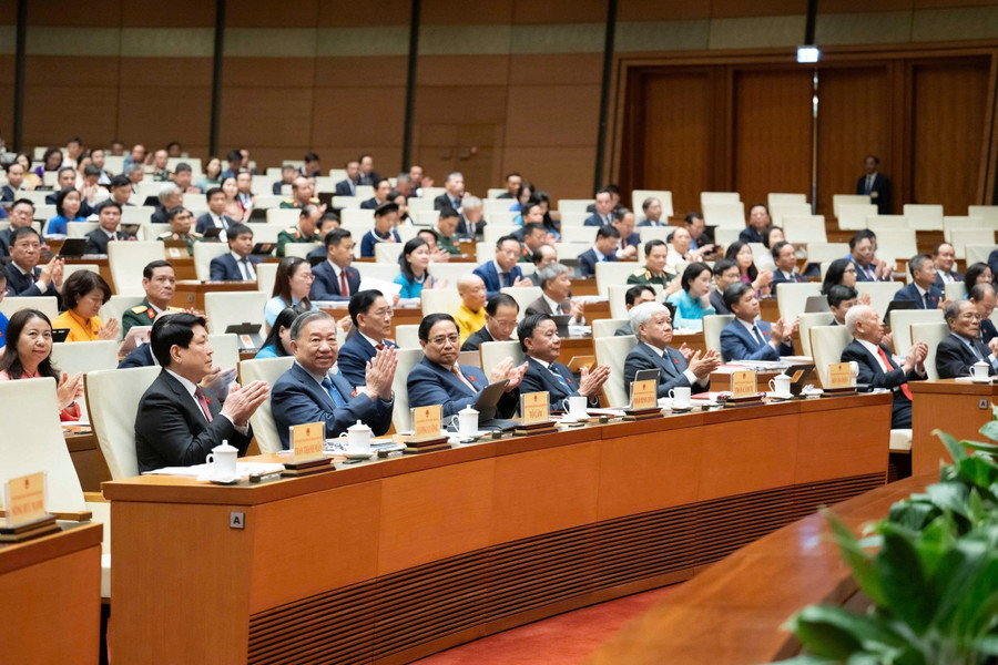 Các đại biểu tham dự Phiên Khai mạc Kỳ họp thứ 10, Quốc hội khóa XV.