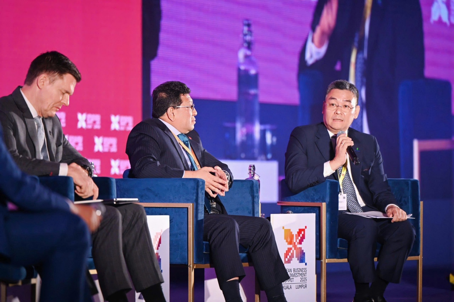 Petrovietnam chung tay thúc đẩy kết nối năng lượng khu vực ASEAN Petrovietnam chung tay thúc đẩy kết nối năng lượng khu vực ASEAN