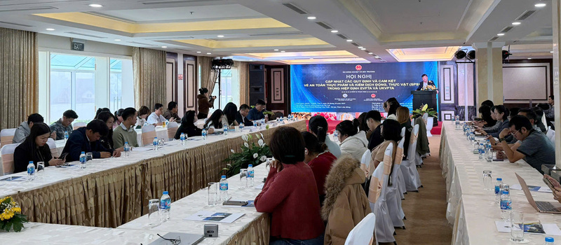 Hội nghị “Cập nhật các quy định và cam kết về an toàn thực phẩm và kiểm dịch động, thực vật (SPS) trong Hiệp định EVFTA và UKVFTA”. Ảnh: N.H