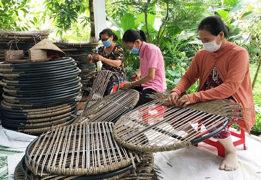 Việt Nam đã đạt và vượt các chỉ tiêu giảm tỷ lệ hộ nghèo hằng năm do Quốc hội và Chính phủ giao.