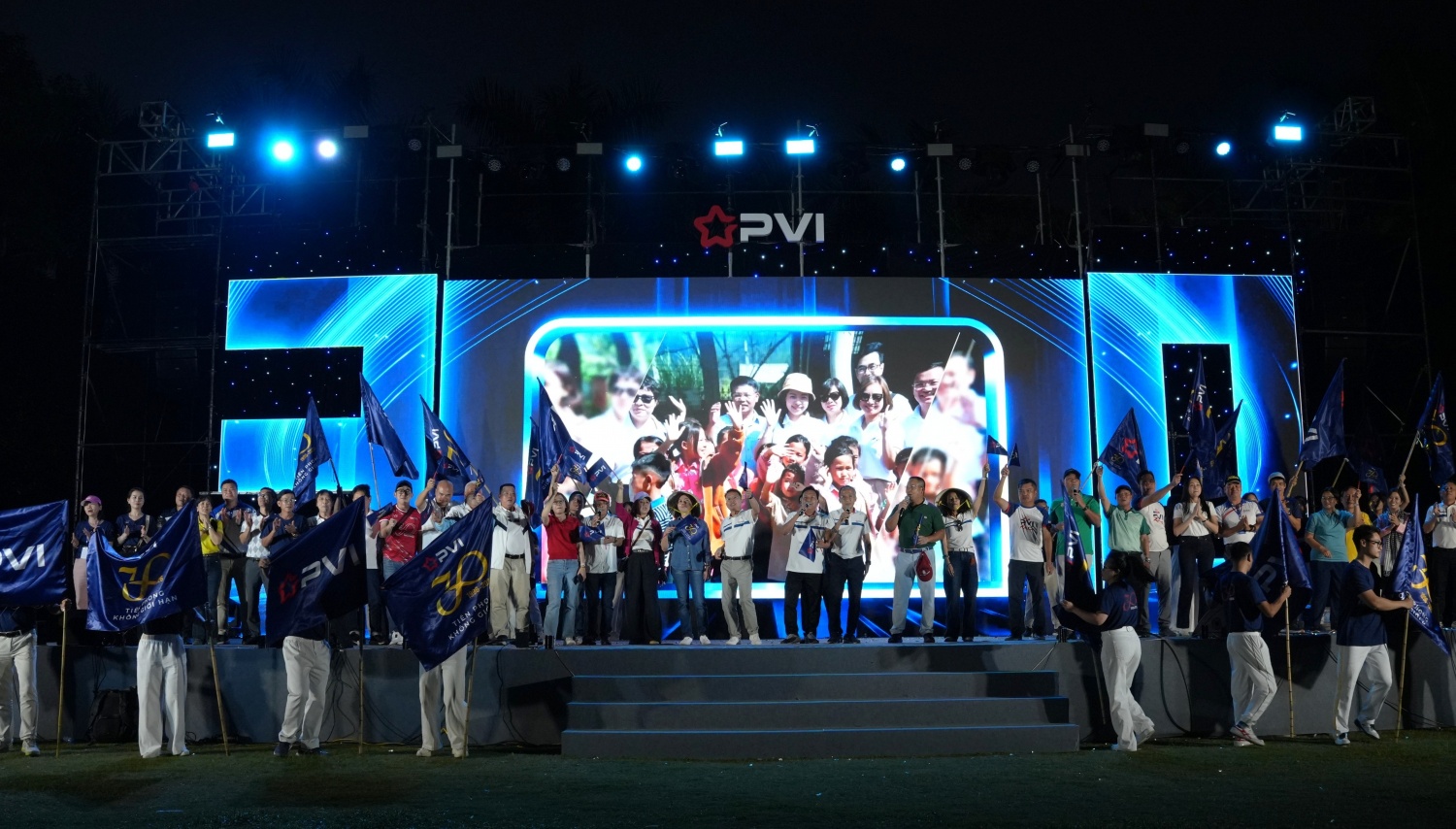 [Chùm ảnh] Sôi nổi Ngày hội Văn hóa Thể thao 30 năm PVI: “One Beat - One Dream”