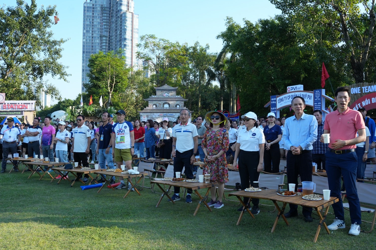 [Chùm ảnh] Sôi nổi Ngày hội Văn hóa Thể thao 30 năm PVI: “One Beat - One Dream”