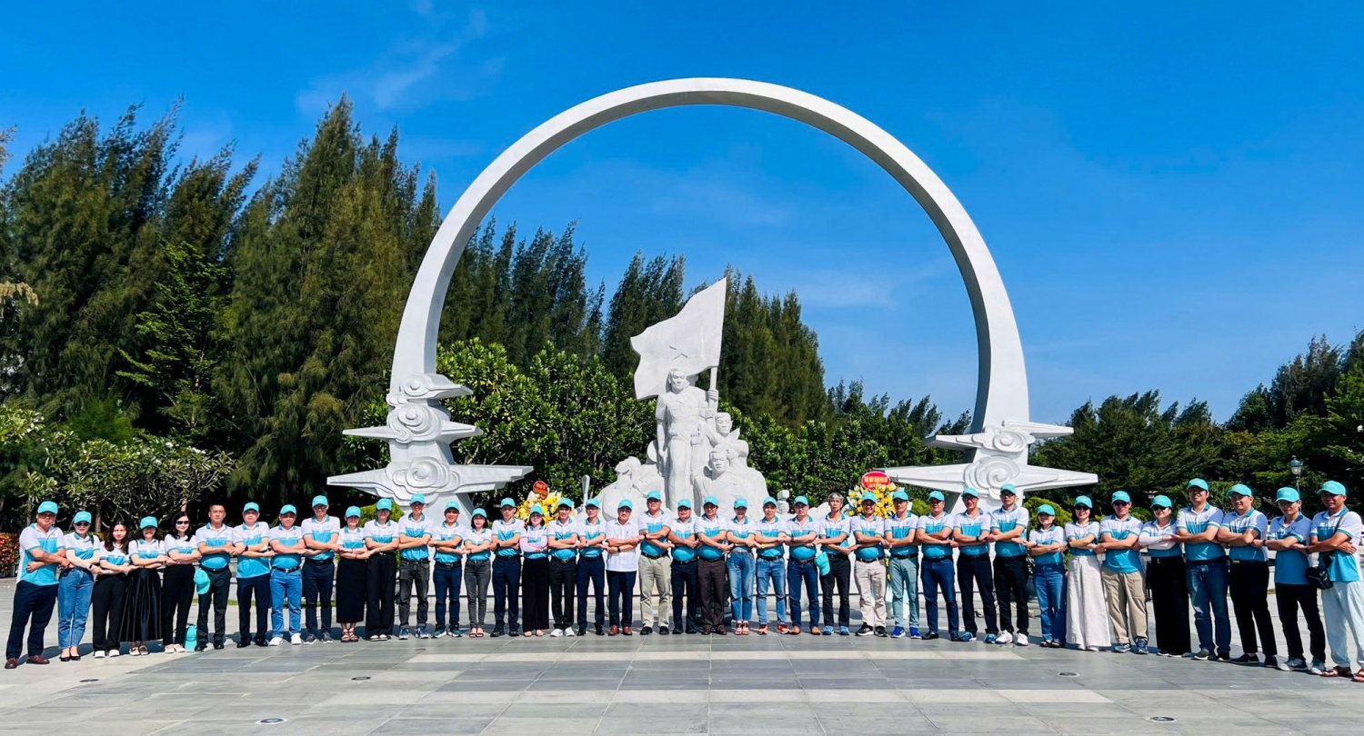 Nhà máy Đạm Phú Mỹ tổ chức tập huấn công đoàn gắn với hoạt động tri ân Lữ đoàn 162 Hải quân Nhà máy Đạm Phú Mỹ tổ chức tập huấn công đoàn gắn với hoạt động tri ân Lữ đoàn 162