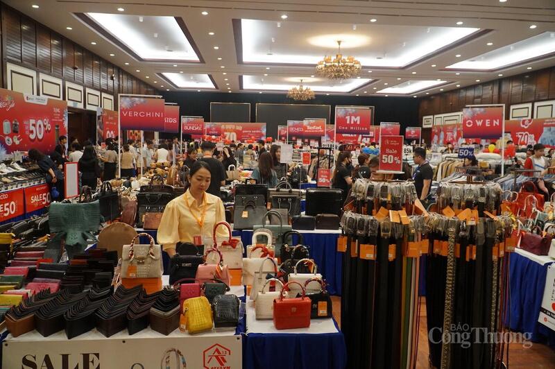 TP. Đà Nẵng tổ chức loạt hoạt động xúc tiến thương mại, kích cầu tiêu dùng hàng hóa dịp cuối năm 2025.