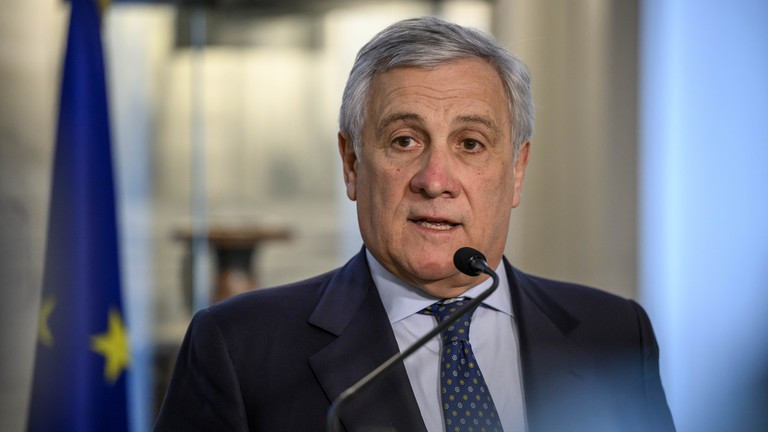 Ngoại trưởng Ý, Antonio Tajani.