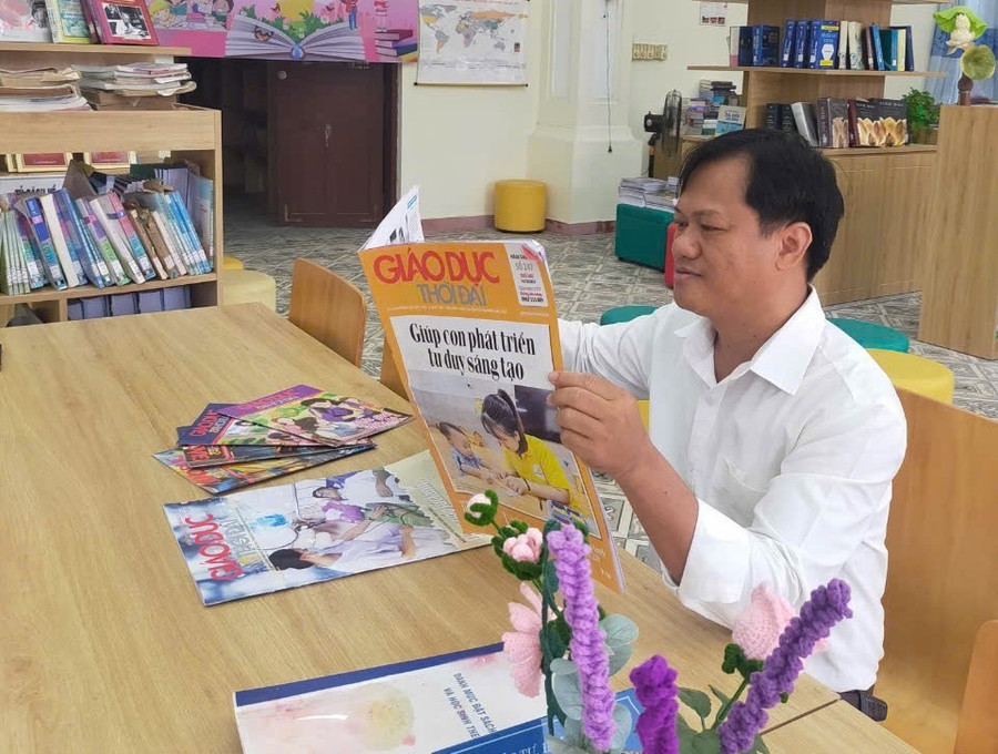 Tác giả với Báo GD&TĐ.