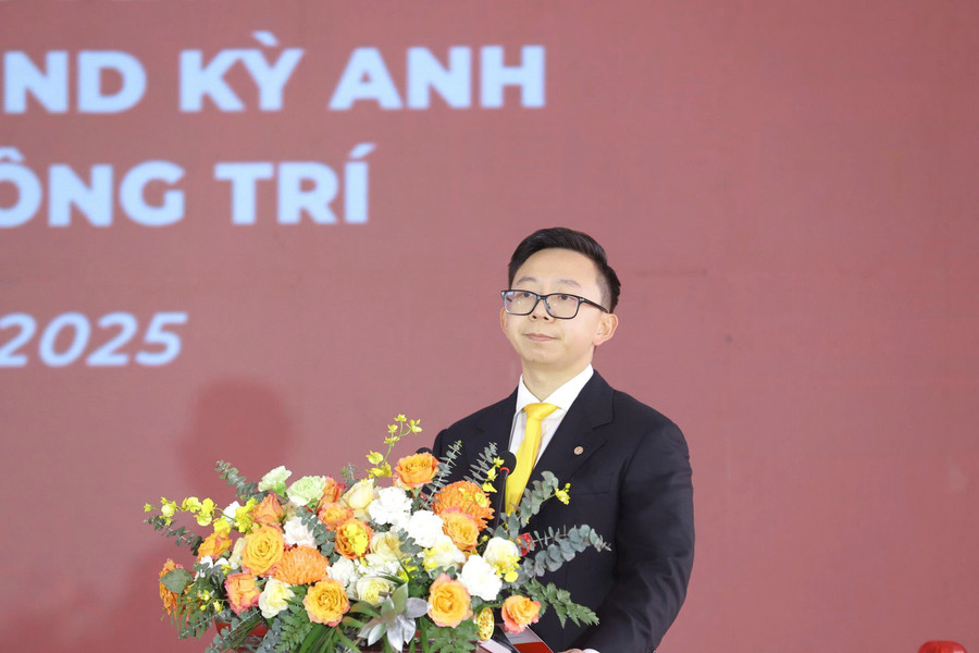 Ông Phạm Nhật Quân Anh – Tổng Giám đốc VinMetal. 28061a5acb4a44141d5b.jpg