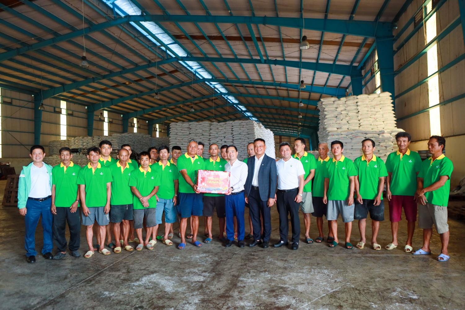 [Chùm ảnh] Petrovietnam mang “Tết ấm” đến với Gia Lai