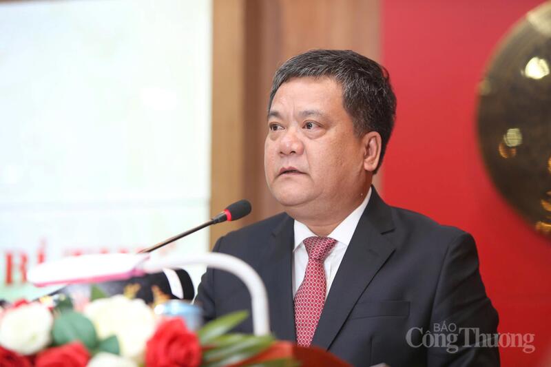 Đồng chí Trần Phong, Ủy viên Ban Chấp hành Trung ương Đảng, Chủ tịch UBND tỉnh Khánh Hòa. Ảnh: Lê Sơn