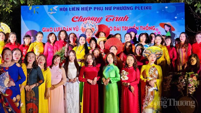 Các cấp Hội Liên hiệp Phụ nữ trên địa bàn tỉnh Gia Lai đồng loạt tổ chức nhiều hoạt động thiết thực chào mừng kỷ niệm 116 năm Ngày Quốc tế Phụ nữ. Ảnh: Hoàng Phát