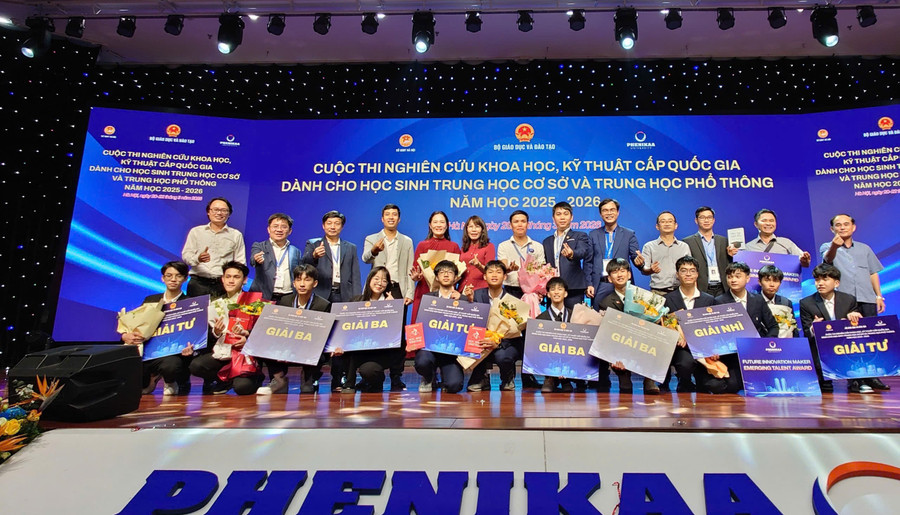 Đoàn học sinh Quảng Trị đạt 6 giải tại Cuộc thi KHKT cấp quốc gia.