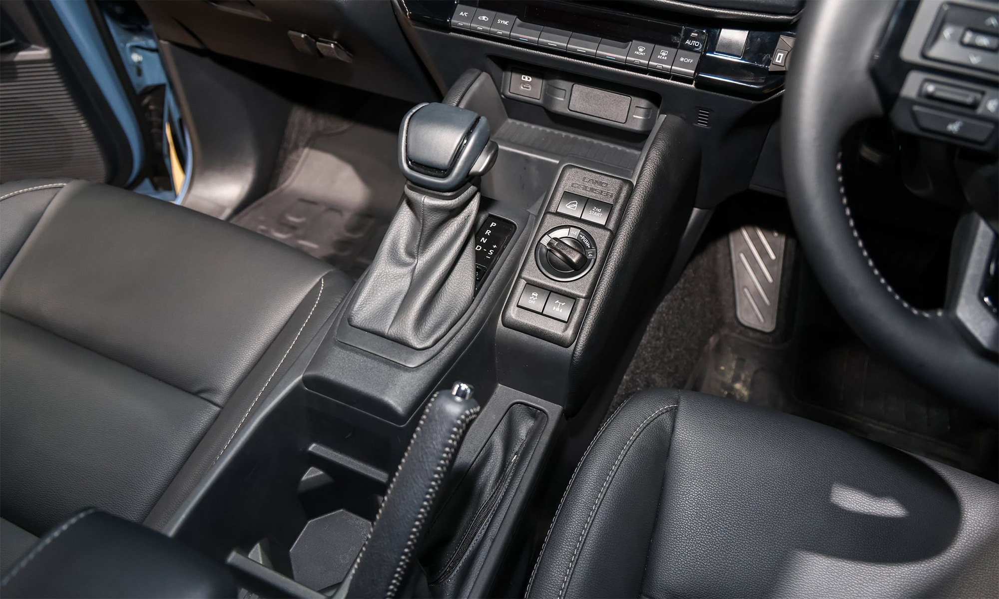 Toyota Land Cruiser FJ 2026 - 13