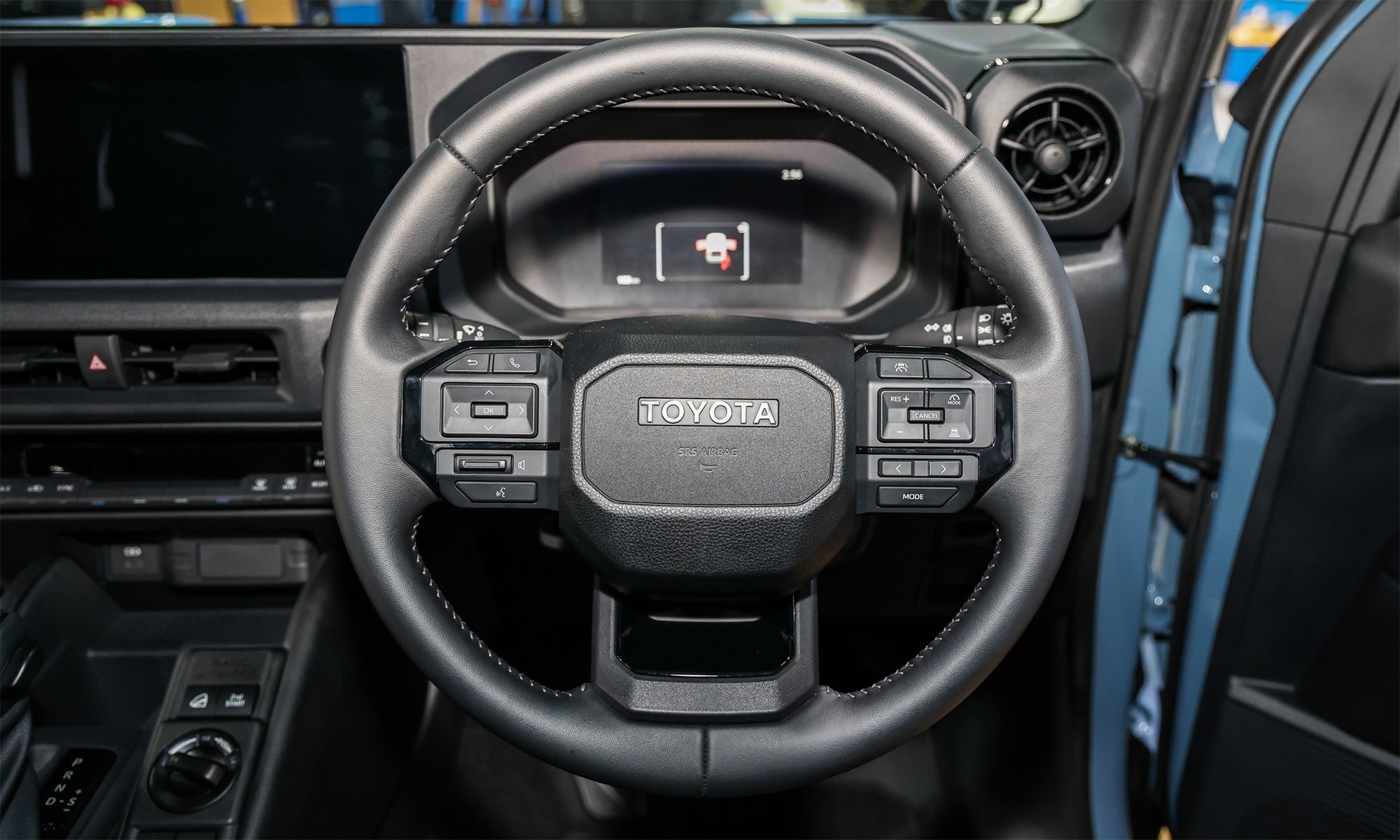 Toyota Land Cruiser FJ 2026 - 11