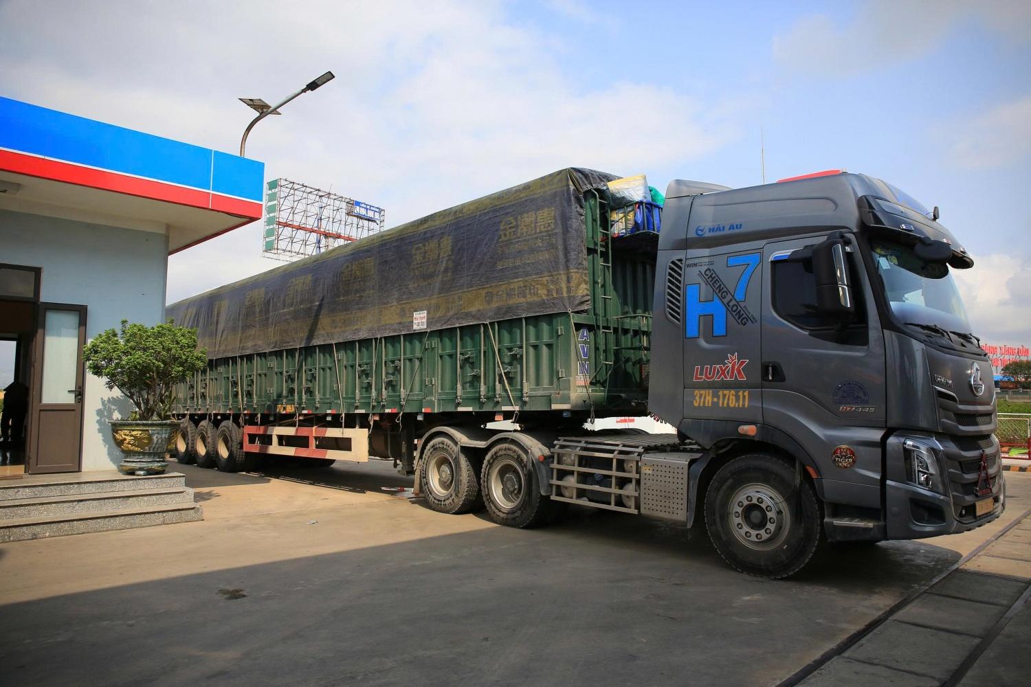 Chuyện về cửa hàng xăng dầu Top 1 miền Bắc của PVOIL