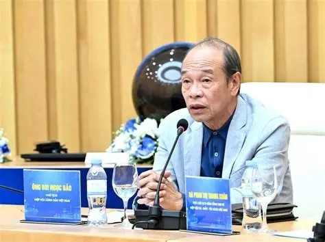 Phát triển xăng sinh học: Lợi ích kép cho an ninh năng lượng và nông dân Phát triển xăng sinh học: Lợi ích kép cho an ninh năng lượng và nông dân