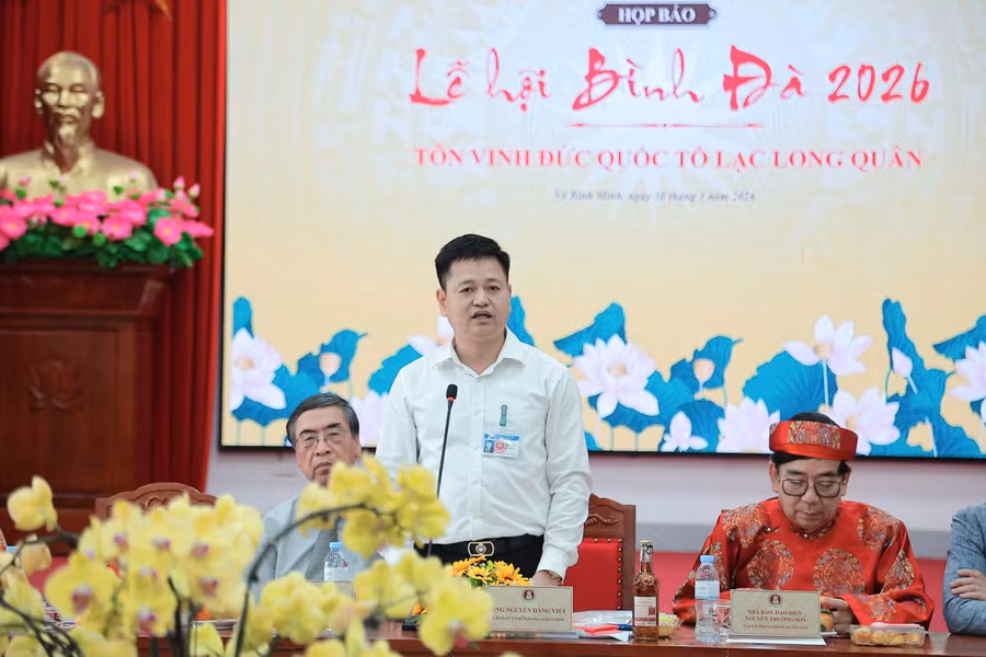 Theo ông Nguyễn Đăng Việt, Chủ tịch UBND xã Bình Minh, lễ hội năm nay được tổ chức với quy mô lớn, nhiều hoạt động phong phú, kết hợp hài hòa giữa truyền thống và hiện đại. z7672056209589-59ea7564258903e7dae648ba957de894.jpg