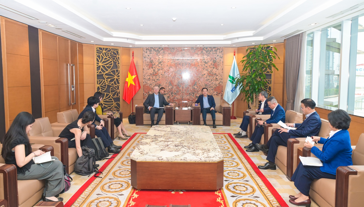 Toàn cảnh buổi làm việc