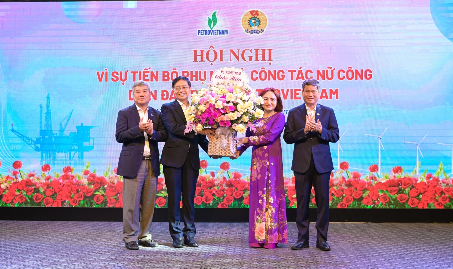 Phát huy vai trò công tác nữ công trong hoạt động Công đoàn Petrovietnam