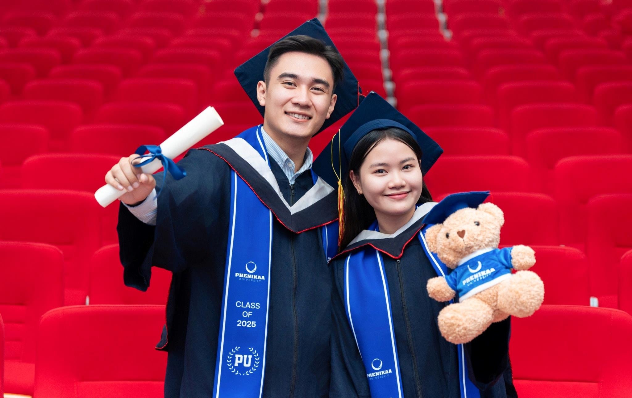 Chuyển đổi số, trí tuệ nhân tạo và những biến động nhanh của thị trường lao động đang đặt giáo dục đại học trước yêu cầu đổi mới sâu sắc. Ảnh: Phenika