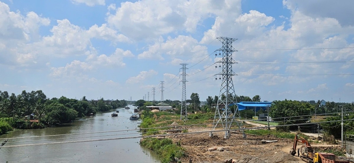 EVNSPC vượt nắng, thắng tiến độ trên các công trình lưới điện 110kV trọng điểm