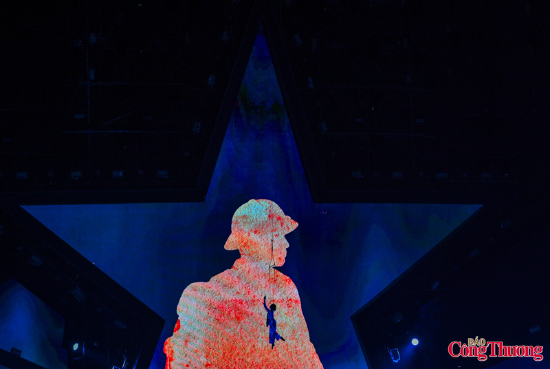 Từ 'Sao nhập ngũ Concert 2026' đến nhịp đập của trái tim yêu nước - 8