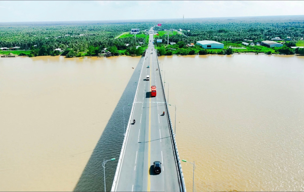 Cầu Cổ Chiên – cửa ngõ liên kết vùng ven biển Đồng bằng sông Cửu Long