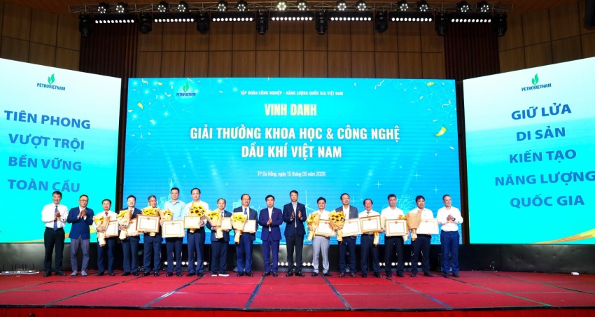 Đưa nghiên cứu khoa học từ giảng đường ra thực tiễn sản xuất Dầu khí – Năng Lượng Đưa nghiên cứu khoa học từ giảng đường ra thực tiễn sản xuất dầu khí - năng lượng
