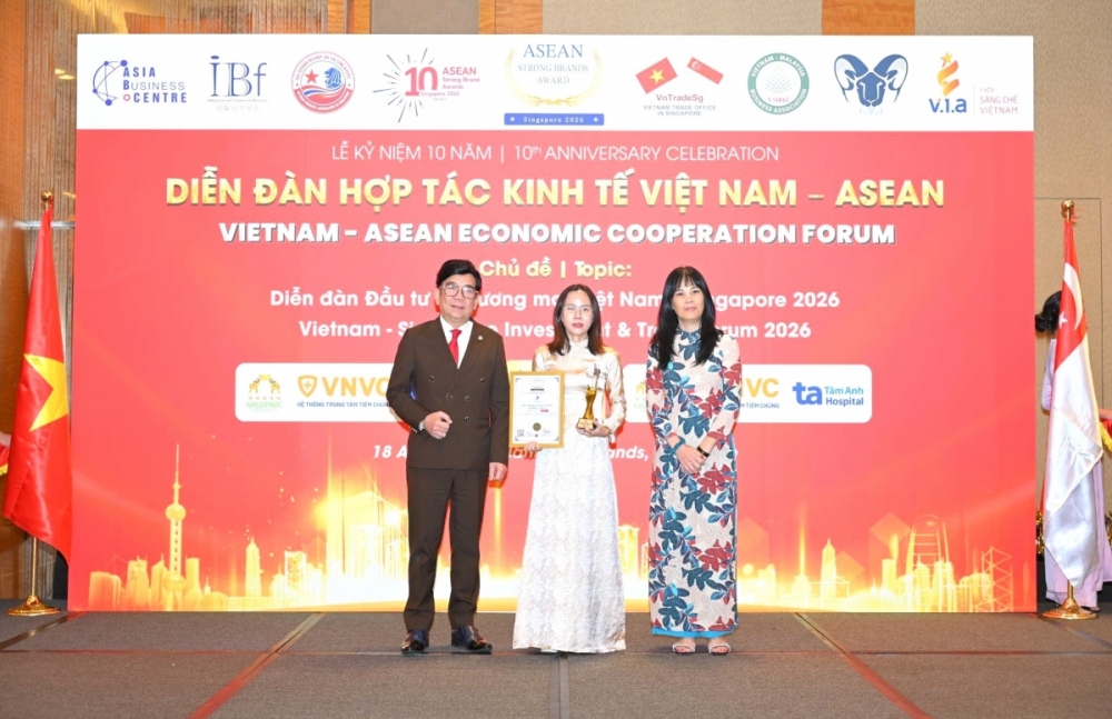 Có nhiều năm kinh nghiệm về kế toán - tư vấn thuế, Hinh Lam lọt “Top 5 Thương hiệu mạnh ASEAN 2026”