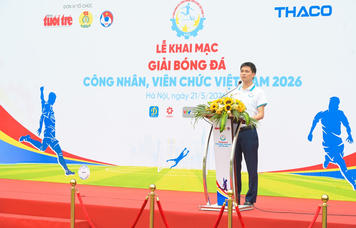 Ông Ngọ Duy Hiểu - Phó Chủ tịch Tổng Liên đoàn Lao động Việt Nam, Trưởng Ban Chỉ đạo Giải Bóng đá công nhân, viên chức Việt Nam 2026, phát biểu khai mạc Ông Ngọ Duy Hiểu - Phó Chủ tịch Tổng Liên đoàn Lao động Việt Nam, Trưởng Ban Chỉ đạo Giải Bóng đá công nhân, viên chức Việt Nam 2026, phát biểu khai mạc
