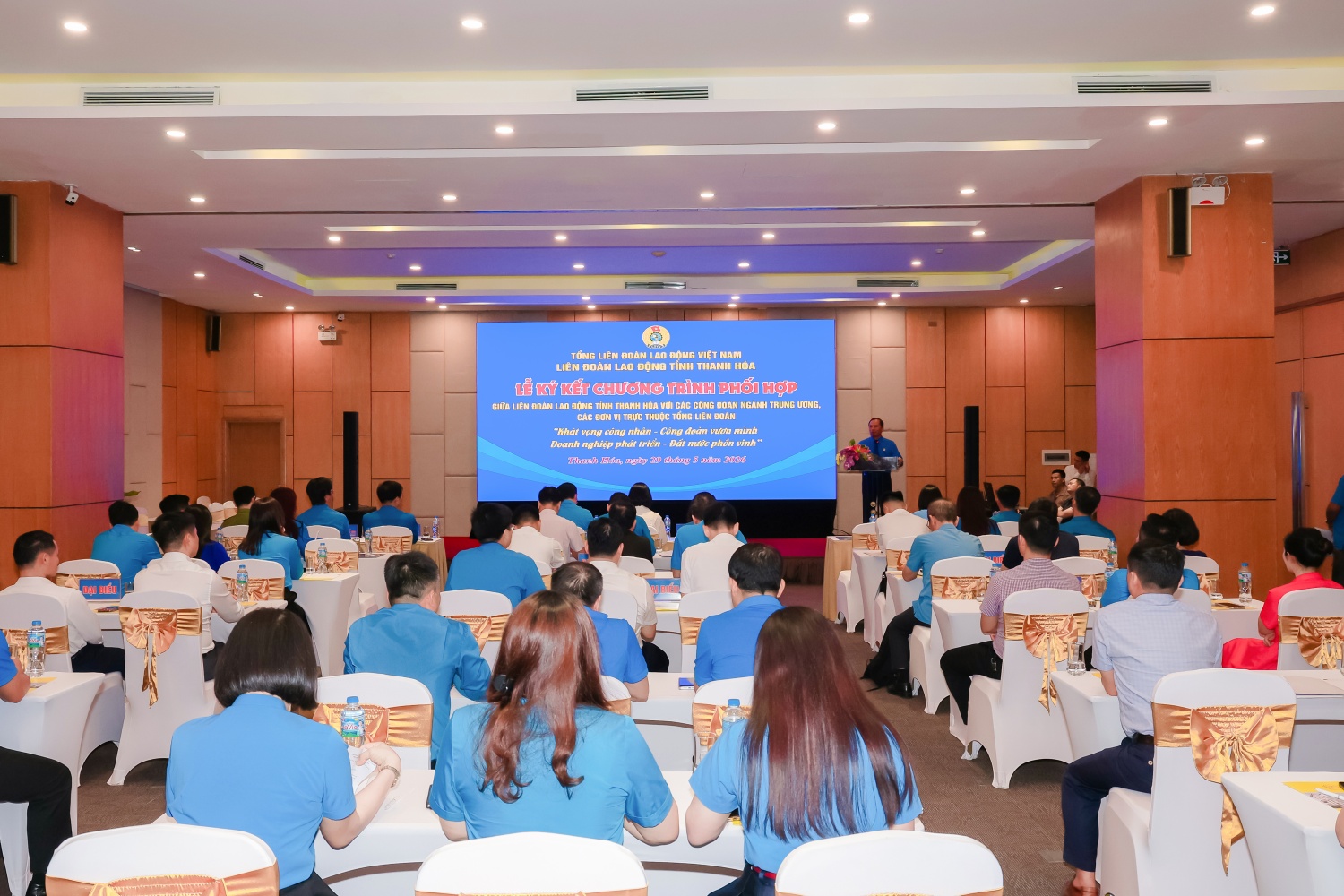 Công đoàn Petrovietnam ký kết phối hợp với Liên đoàn Lao động tỉnh Thanh Hóa Công đoàn Petrovietnam ký kết phối hợp với Liên đoàn Lao động tỉnh Thanh Hóa
