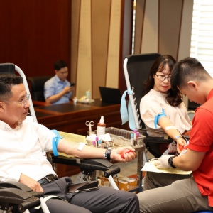 Công đoàn và Đoàn Thanh niên PVI tổ chức chương trình hiến máu tình nguyện 2026