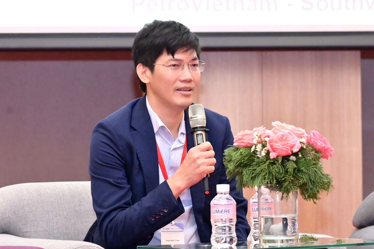 TS Huỳnh Minh Thuận: Hành trình từ lọc hóa dầu đến nông nghiệp xanh TS Huỳnh Minh Thuận: Hành trình từ lọc hóa dầu đến nông nghiệp xanh