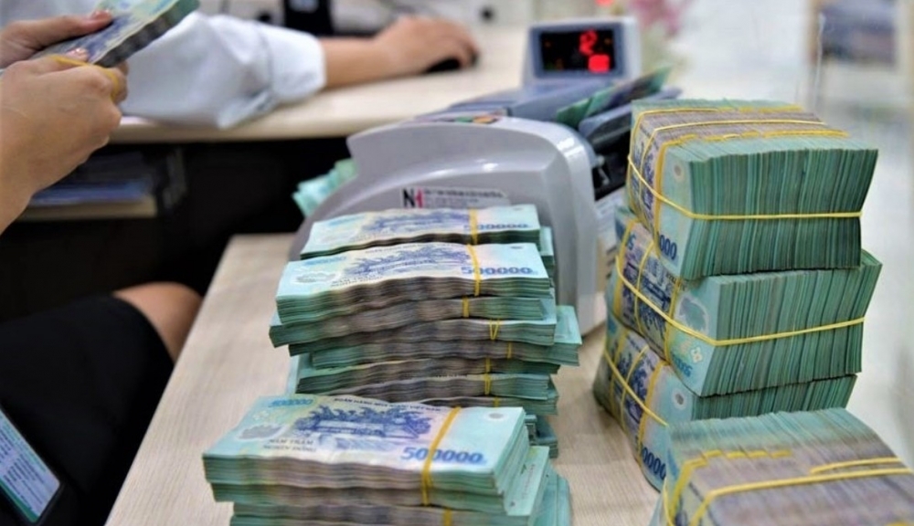 8 doanh nghiệp trả cổ tức, cao nhất 2.300 đồng/CP
