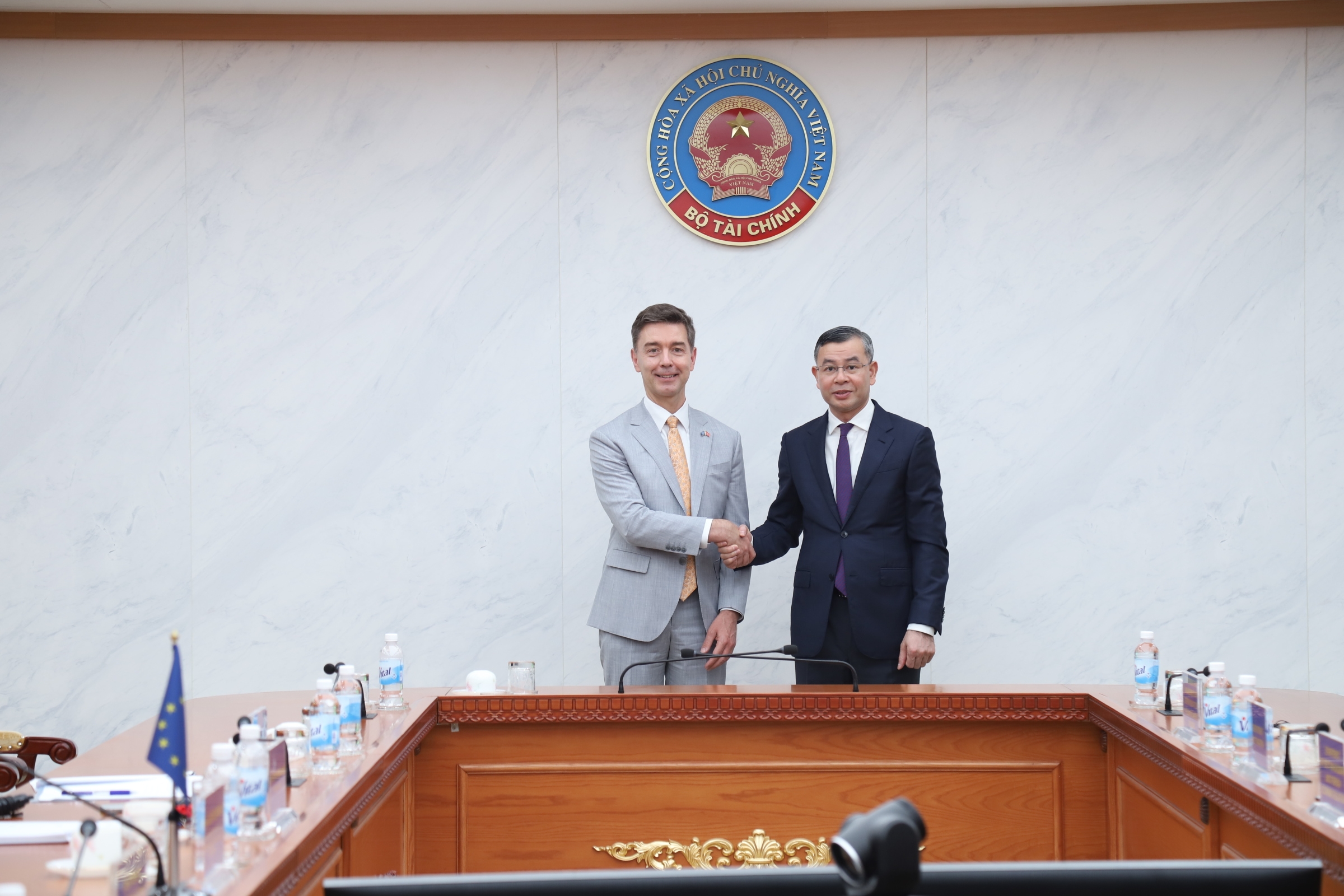 Thúc đẩy thực chất và hiệu quả Quan hệ đối tác chiến lược toàn diện Việt Nam - EU Thúc đẩy thực chất và hiệu quả Quan hệ đối tác chiến lược toàn diện Việt Nam - EU